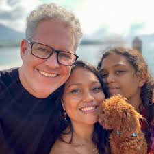 Police are now using chainsaws to break into houses during raids