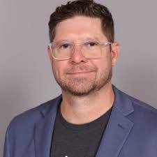 Aaron Algaier's Instagram, Twitter & Facebook