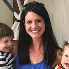 Carla Privett's Instagram, Twitter & Facebook