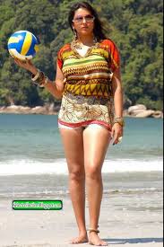 Namitha Shows Wet Cameltoe While Playing With A Ballsexiezpix Web Porn