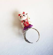 Waving Cat Ring Lucky Cat Cat Lover Gift Kawaii Cat Jewelry Etsy Lucky Cat Cat Lover Gifts Cat Jewelry