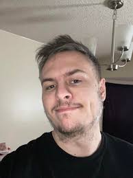 Warning about suspicious buyers in sports card trading