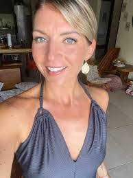 Annie Lalonde's Instagram, Twitter & Facebook