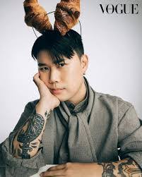 Sun Kwon's Instagram, Twitter & Facebook