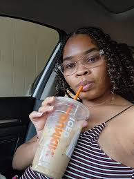 Just dunked a cookie in milk. Held it under until the bubbles stopped.  Thought of you. 😃