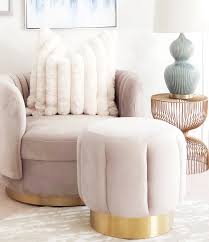 A little break from our nursery series for a peak into one small part of my  favorite rejuvenating spaces. It's a special lounge corner before you enter  the master suite, master bath,