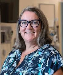 Beth Mcnutt's Instagram, Twitter & Facebook