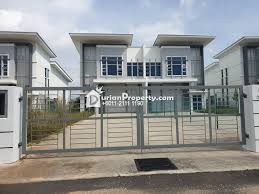 Rooms and suites feature a blend of modern and colonial décor. Semi D Factory For Sale At Taman Tasik Utama Ayer Keroh For Rm 558 000 By George Durianproperty