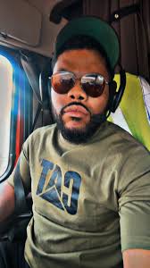 Afternoon Drivers! Stay safe outchea and keep that left door closed 感