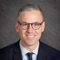 400+ "Molnár" profiles