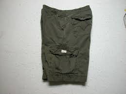 Levi S Cargo 38 Shorts Olive Green Mens Casual Zip Fly Measure 38x11 5 Levis Cargo Cargo Shorts Men Men Casual Cargo Shorts