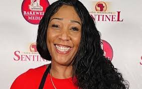 Lynn Jeter's Instagram, Twitter & Facebook