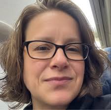 Vote for your favorite design for GSNWGL's 2025 Early Registration &  Renewal patch, now through March 30 ▶️  https://girlscoutsofthenorthwesterngreatlakes-regsm.formstack.com/forms/2025_early_registration_renwal_patch  *** Votes can only be counted if ...