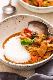 Panang curry pastes vary somewhat from brand to brand. Best Thai Panang Curry Recipe With Chicken Currytrail