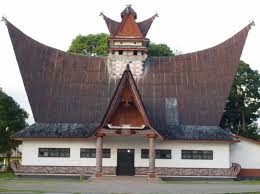 Rumah adat batak adalah salah satu bukti kekayaan budaya dan peninggalan sejarah di indonesia, tepatnya di. Inilah Rumah Adat Pakpak Sumatera Utara Batak Network