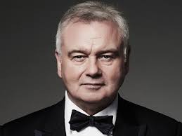 Eamonn holmes has vowed to beat the chronic pain he's suffering as he shared a selfie from the physio's table. Eamonn Holmes Shares Picture Of Painful Blistered Face As He Reveals He S Suffering From Shingles Irish Mirror Online