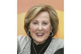 Beverly Lapolla's Instagram, Twitter & Facebook