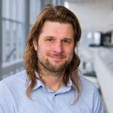 Dan Rusk's Instagram, Twitter & Facebook