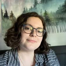 Alyssa Gray (@AlyssaRGray)