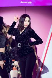 사랑둥이이자 섹시다이너마이트 수영이의 생일을 축하해 레드벨벳