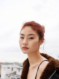 Women who are a bit tan are still . 12 Korean Beauty Trends You Ll Definitely Want To Try In 2021 Vogue Paris