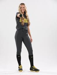 Her birthday, what she did before fame, her family life, fun trivia facts, popularity rankings, and more. Haley Cruse On Twitter Senior Year Let S Get It Goducks