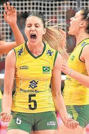 Rosamaria foi uma das maiores pontuadoras da vitória da seleção brasileira de vôlei feminino contra o comitê olímpico russo Juma Fernandes Chega A Selecao Principal De Volei E Fala Das Brincadeiras Com Seu Nome Esporte Extra Online