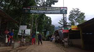 Check spelling or type a new query. Jalur Pendakian Gunung Penanggungan Mojokerto Ditutup Akibat Cuaca Buruk Surya Malang
