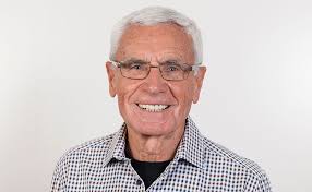 Jon Urbanchek Receives Inaugural IOC Coaches Lifetime Achievement Award