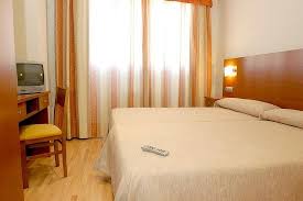 Choose from 257 barbastro hotel deals. Hotel Mi Casa En Barbastro Prices Reviews Spain Tripadvisor