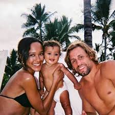 Urijah Faber Height Jeter is the man for sure, he is a legend when you look through his roster of girls he has been with. urijah faber height