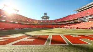 It is one of the most iconic stadiums in the nfl, and holds the world record for the loudest crowd roar at a sports stadium. Arrowhead Stadium Kansas City Chiefs Chiefs Com