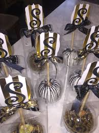 Black And Gold Candy Apples Black Gold And White Chocolate Covered Apples Chocolate Covered Apples Birthday Celebration Chocolate Covered