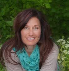 Jennifer Seim's Instagram, Twitter & Facebook