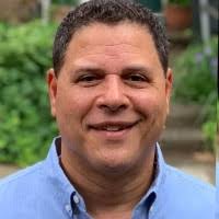 Darren Vest's Instagram, Twitter & Facebook