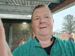 David Kear's Instagram, Twitter & Facebook