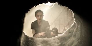 The tattoo in annihilation seems to be a mark of the shimmer. Annihilation Ending Explanation The Best Theories About Annihilation S Wild Ending