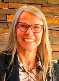 Corinne Grimm's Instagram, Twitter & Facebook