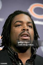 721 Tank Johnson Photos & High Res Pictures