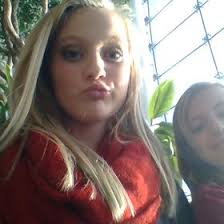 Juliet Gilbert (julesamanda)