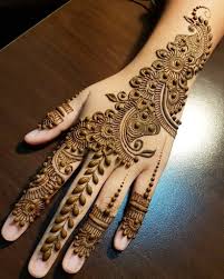 6 Latest Simple Mehndi Designs For The Minimalist Brides This Summer Engagement Mehndi Designs Simple Arabic Mehndi Designs Mehndi Designs For Hands