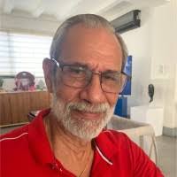 Antonio Baiz's Instagram, Twitter & Facebook