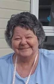 Evangeline Ross's Instagram, Twitter & Facebook