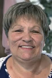 Cindy Layton's Instagram, Twitter & Facebook