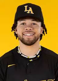 Malik Clayton's Instagram, Twitter & Facebook