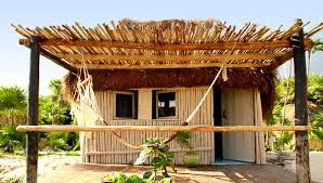Decoration Ethnique Et Naturelle Pour Ce Pop Up Hotel Au Mexique Decoration Voyage Tulum Style Cabane De Plage