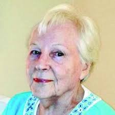 Faye Ogle's Instagram, Twitter & Facebook