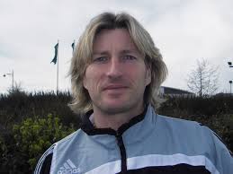Tim sherwood, robbie savage and chris sutton have absolutely slaughtered renato sanches. Robbie Savage Wikipedia