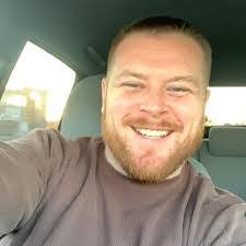 Ian Metivier's Instagram, Twitter & Facebook