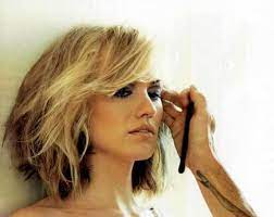 8 Choppy Bob Hairstyles For Thick Hair Choppy Bob Hairstyles Thick Hair Styles Bob Hairstyles For Thick